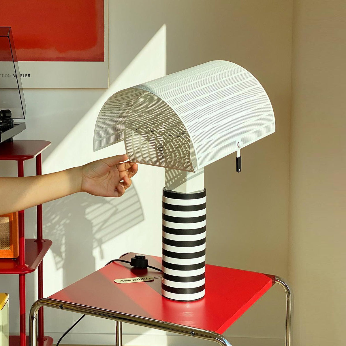Shogun Table Lamp - Modern Geometric Metal Desk Lamp for Bedroom, Living Room & Office