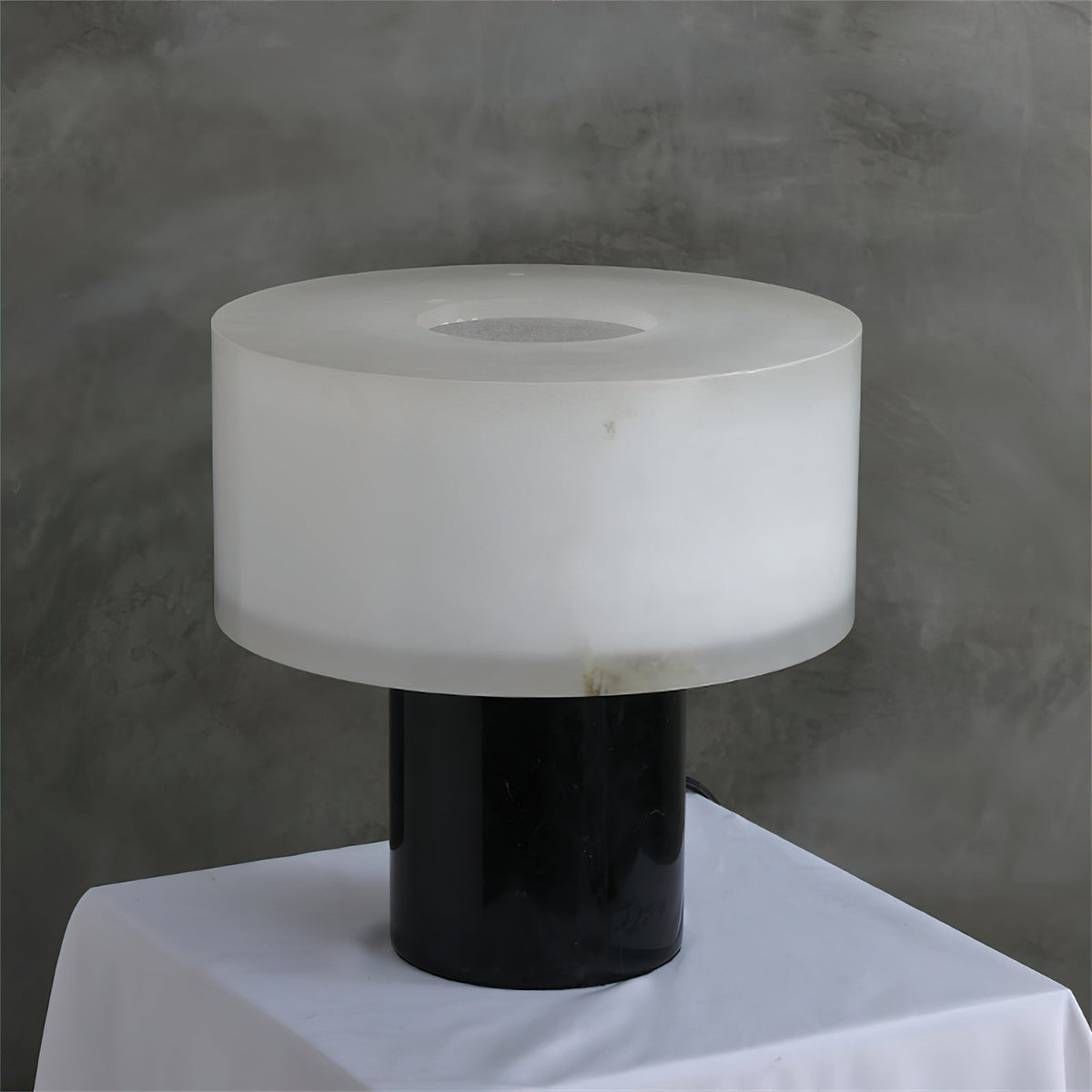 small-solid-table-lamp