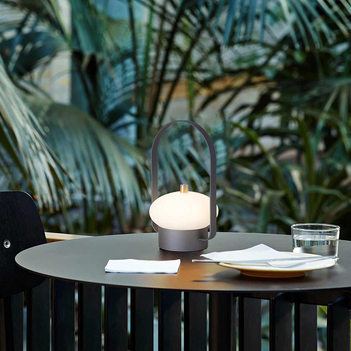 soft-spot-table-lamp