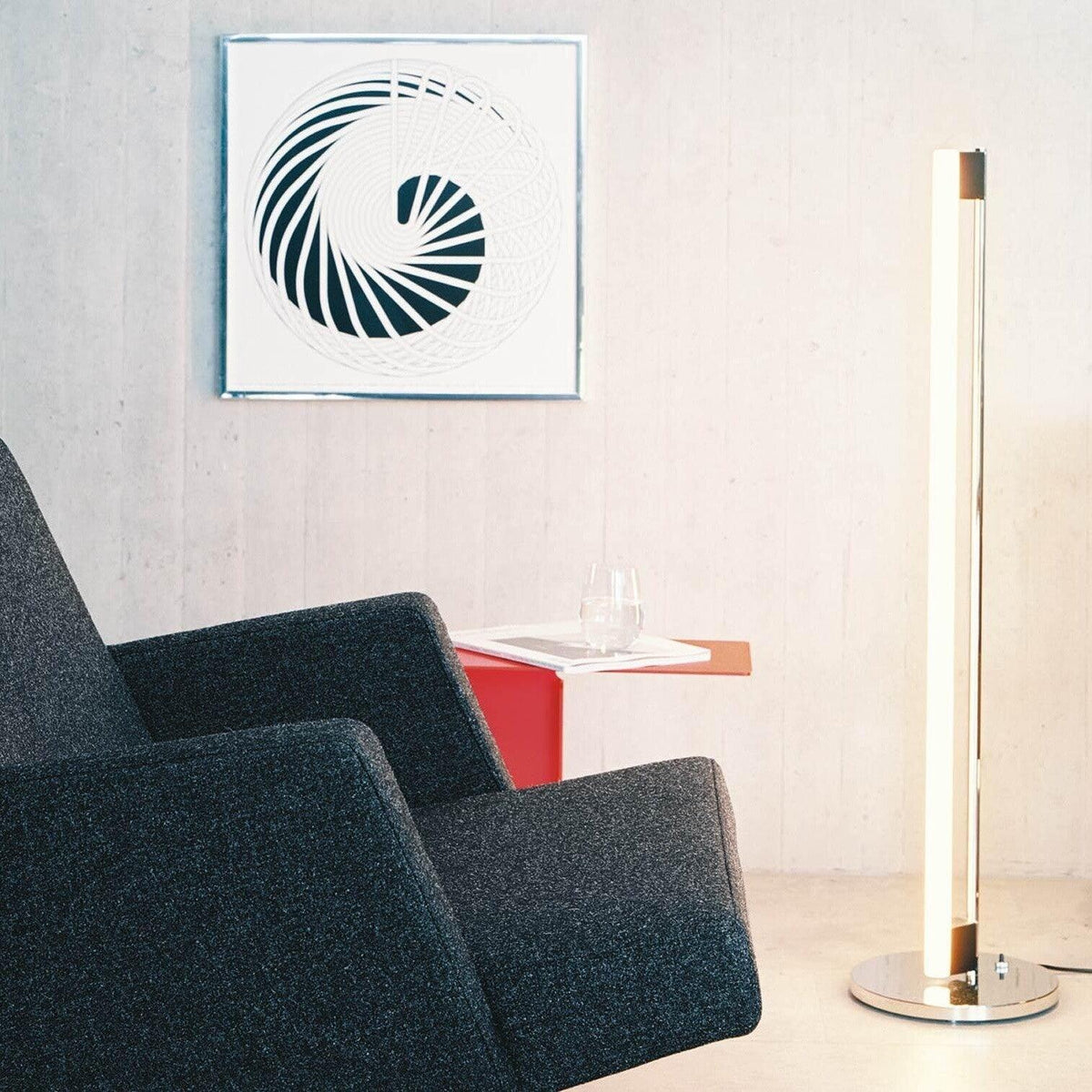 stai-floor-lamp