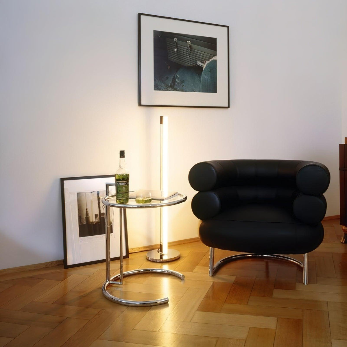 stai-floor-lamp