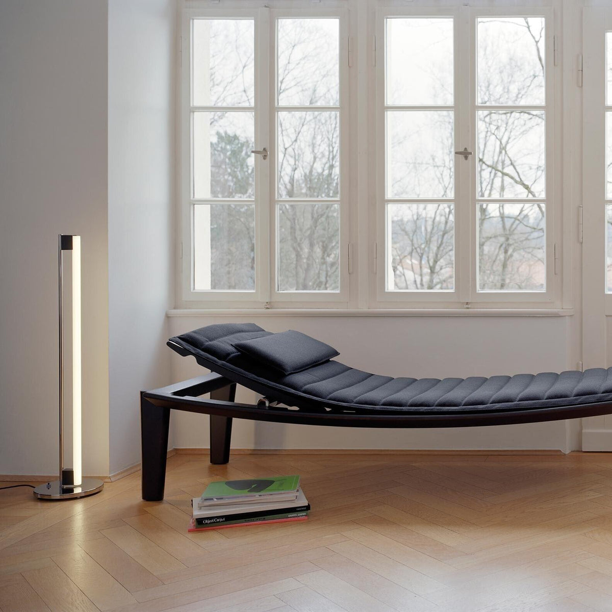 stai-floor-lamp