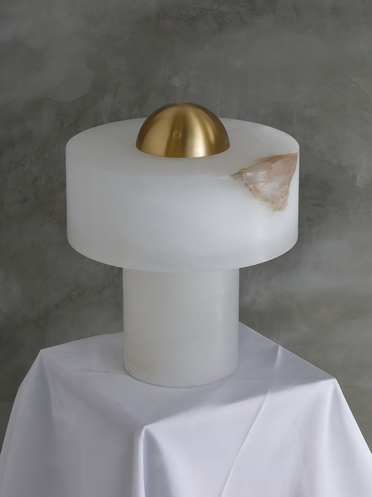 stone-alabaster-table-light