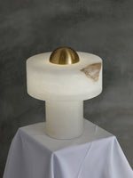 stone-alabaster-table-light