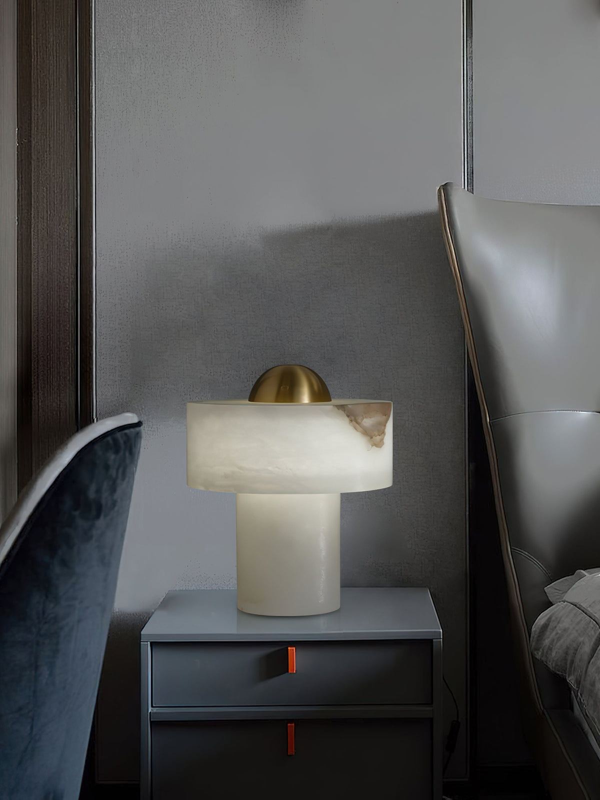 stone-alabaster-table-light