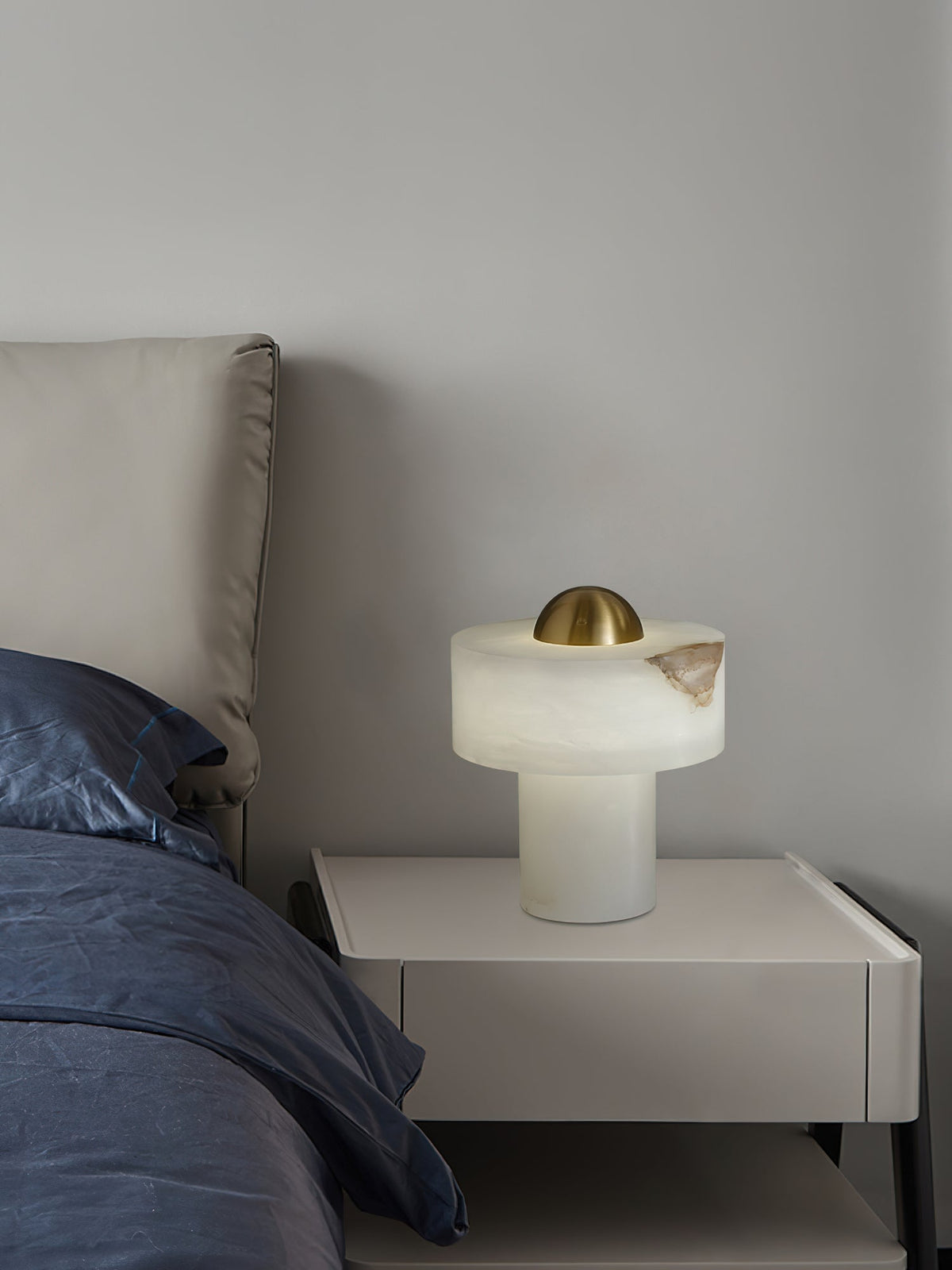 stone-alabaster-table-light