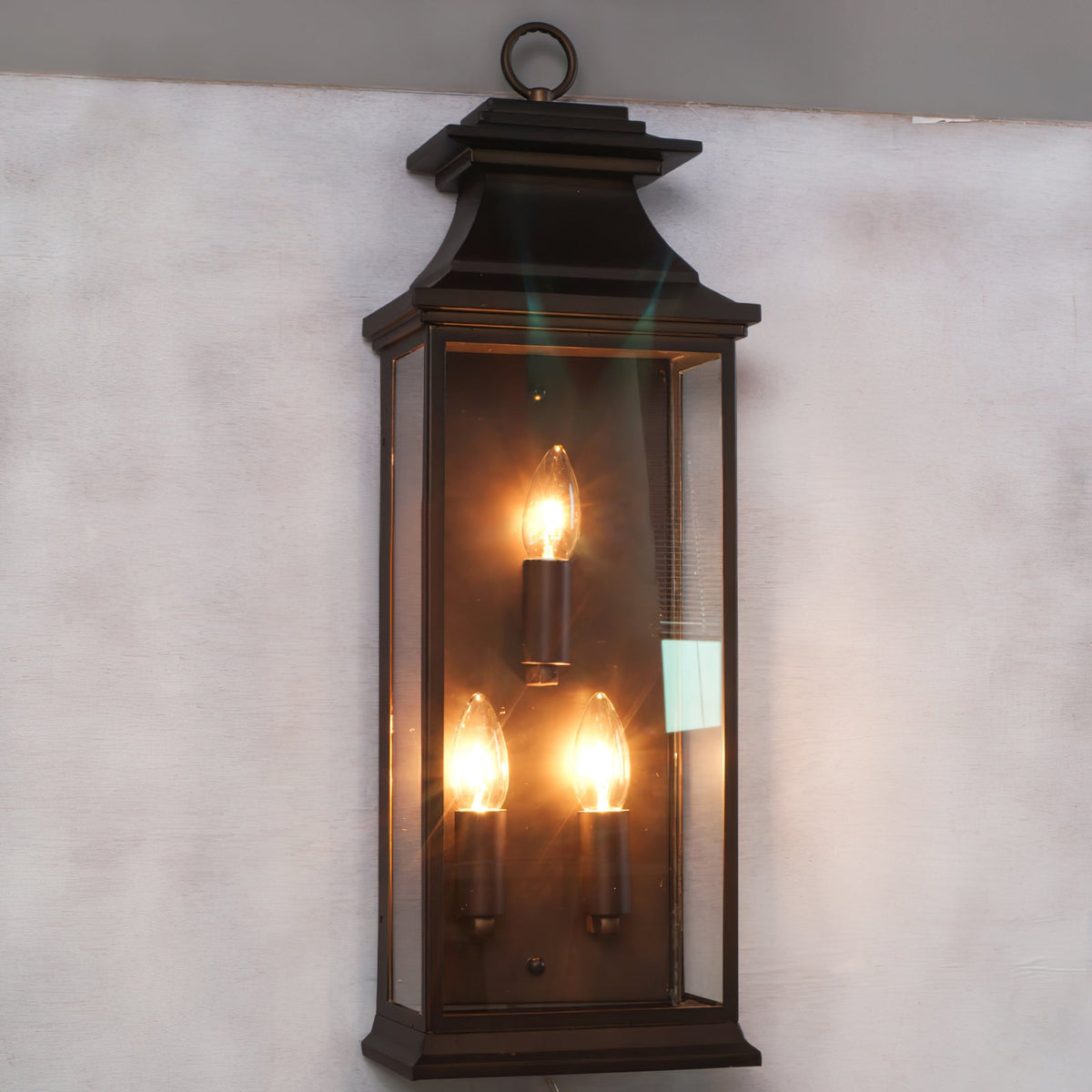 strathmore-wall-lamp