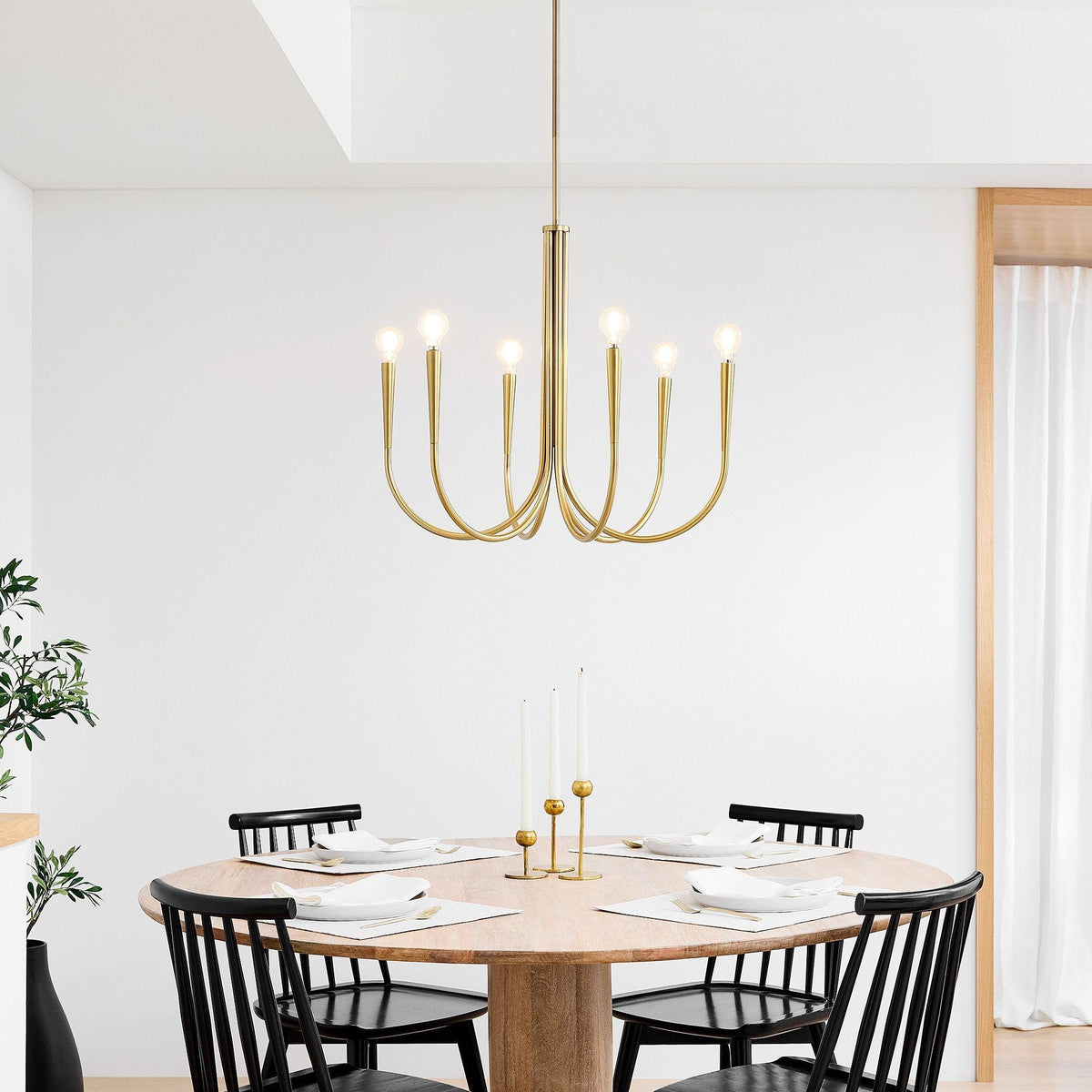 swoop-arm-chandelier