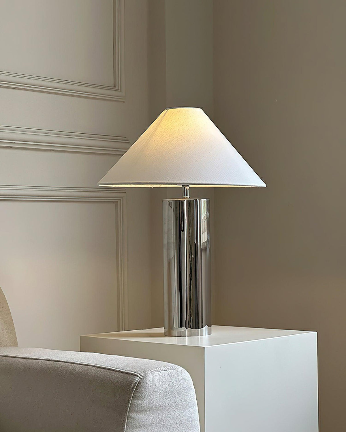 theo-chrome-table-lamp