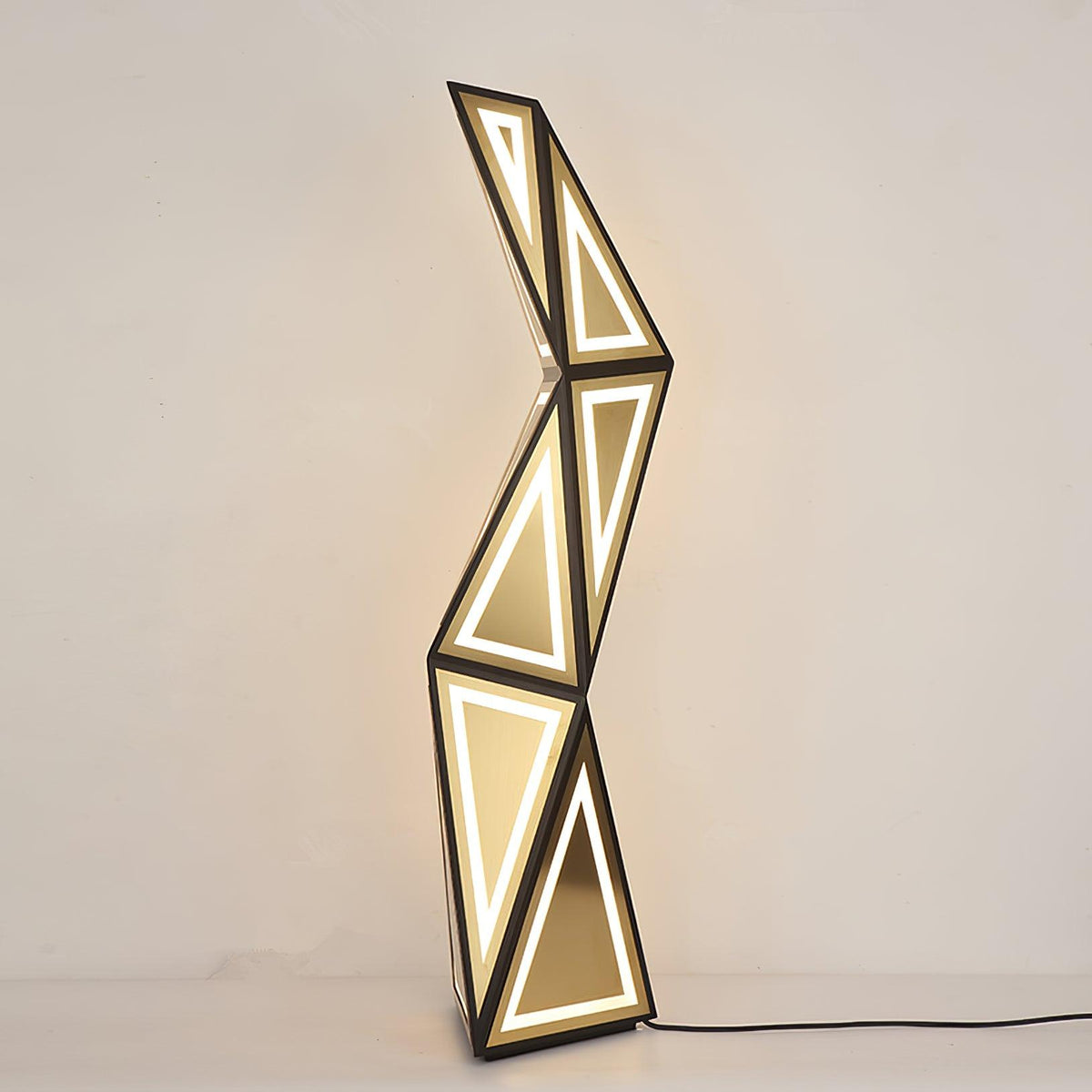 tri23f-floor-lamp