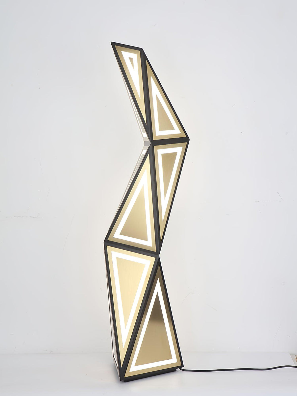 tri23f-floor-lamp