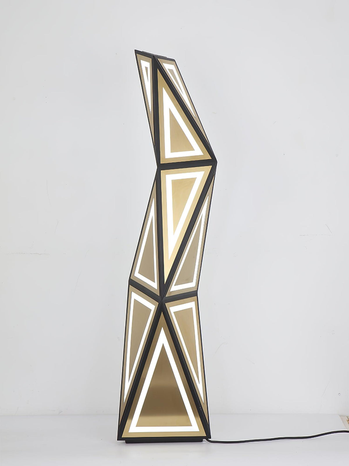 tri23f-floor-lamp