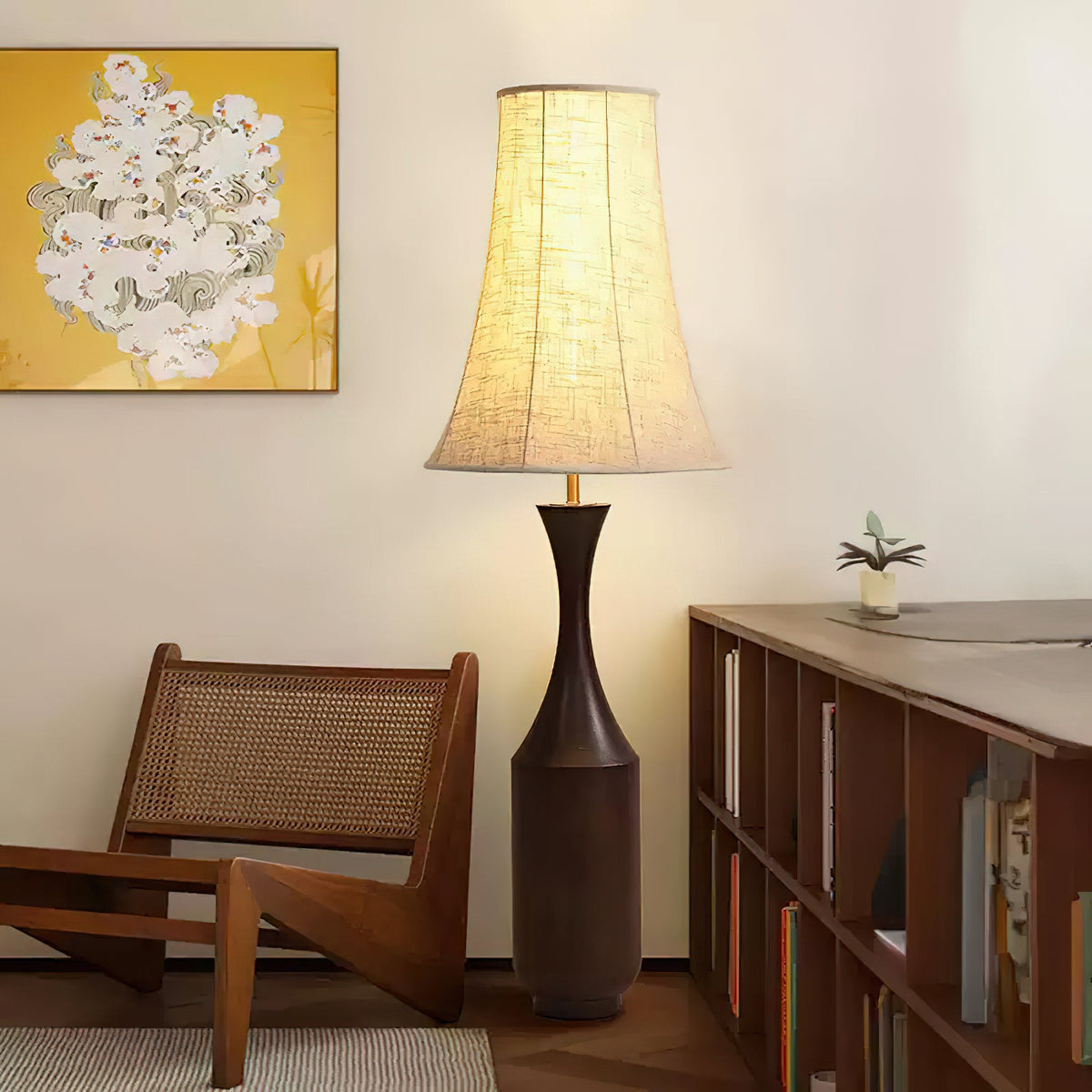 vase-silhouette-floor-lamp