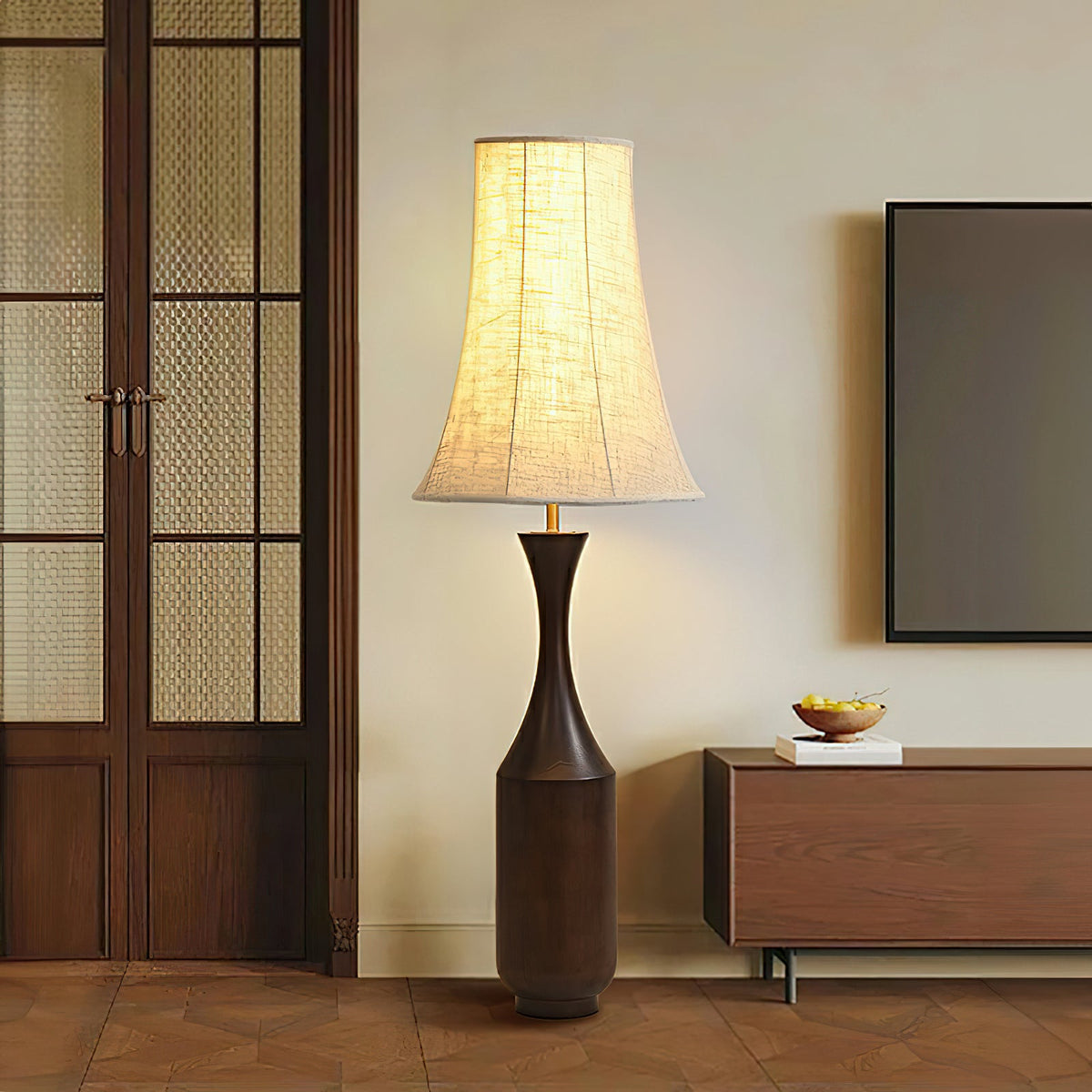 vase-silhouette-floor-lamp