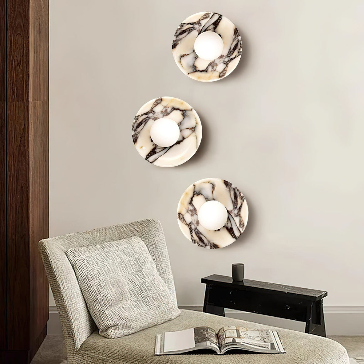 viola-marble-wall-lamp