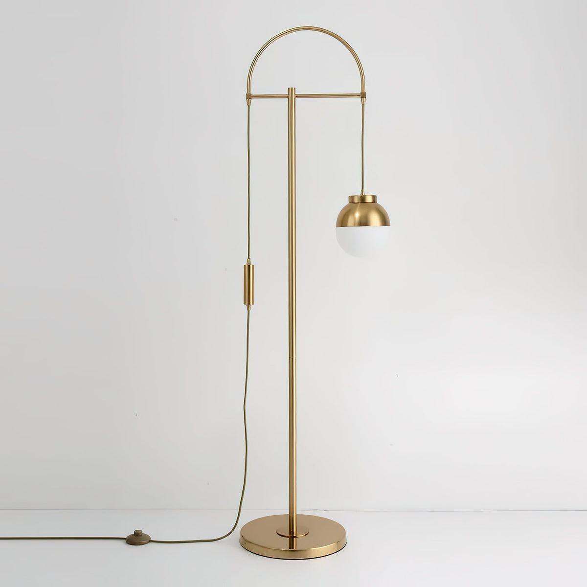 waterloo-floor-lamp