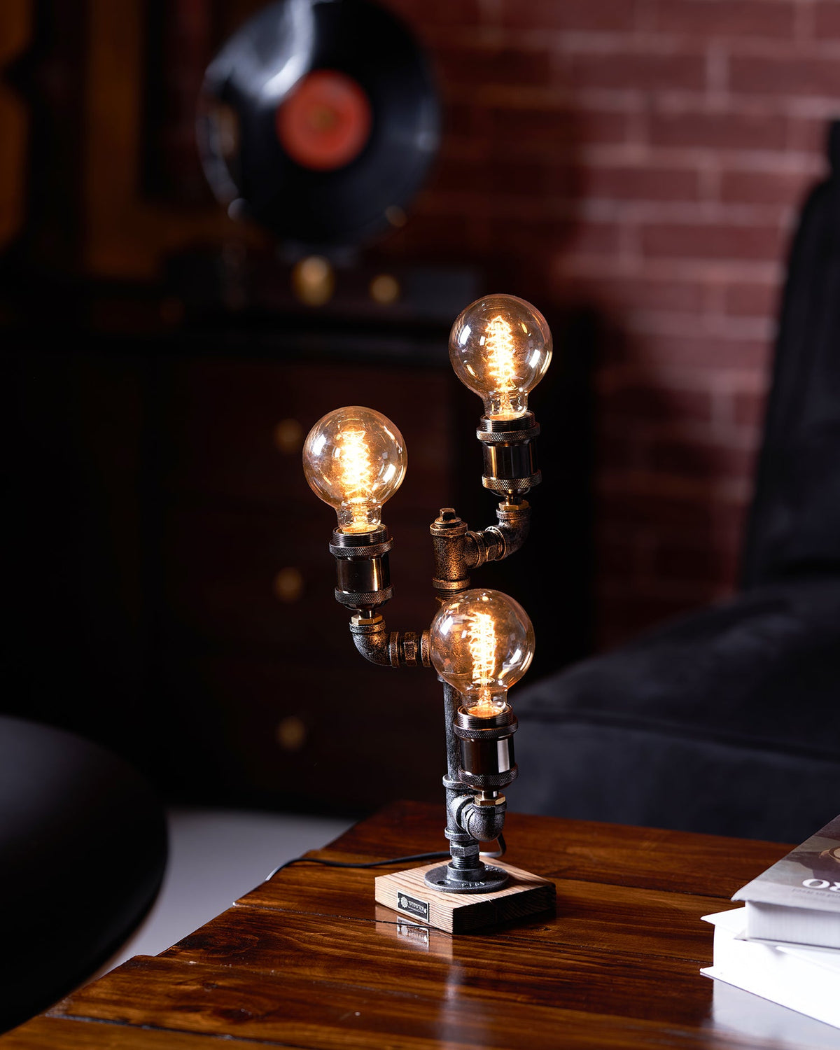 wood-edison-table-lamp