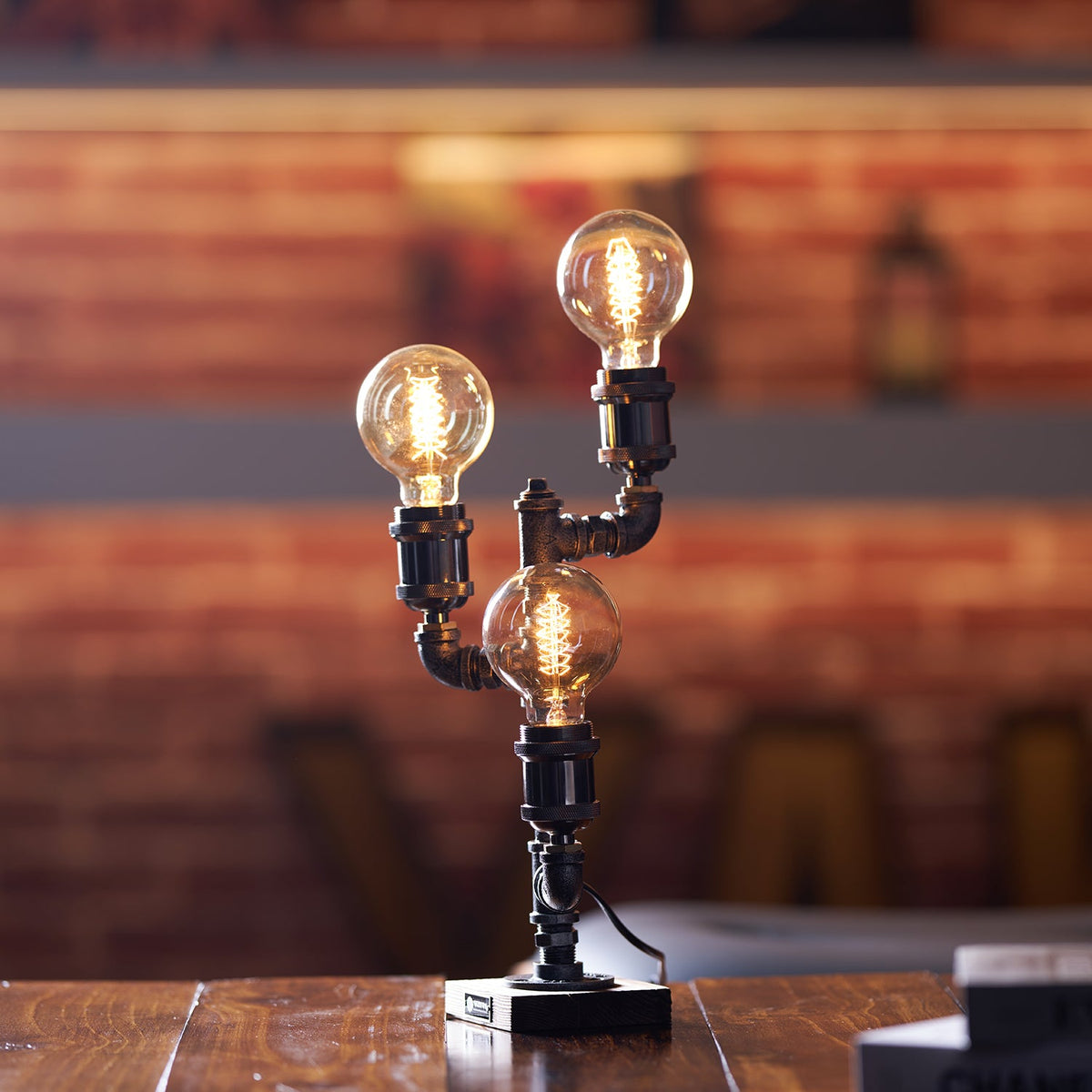 wood-edison-table-lamp