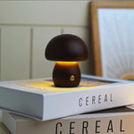 wooden-mushroom-table-lamp