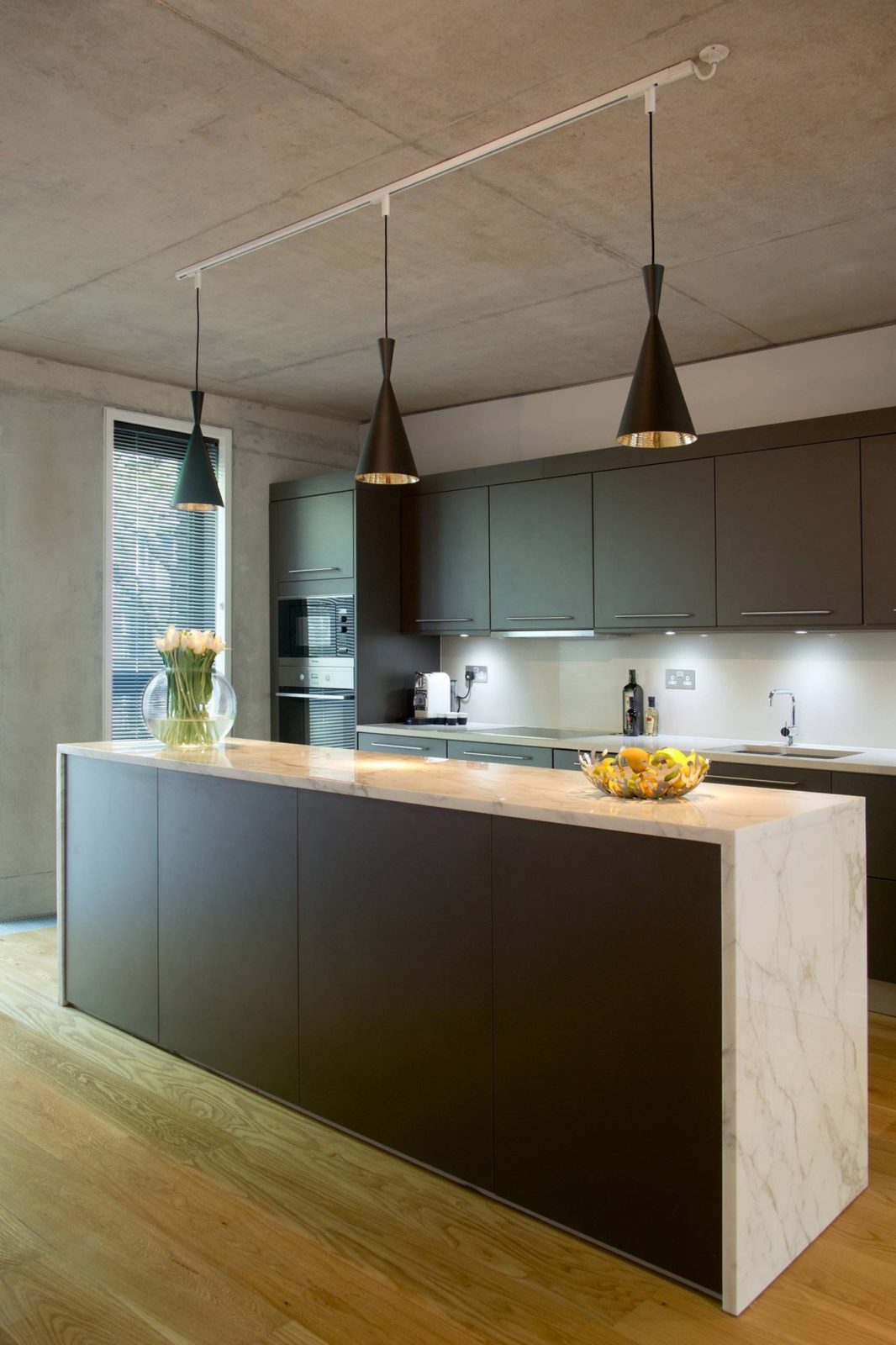 Modern Metal Pendant Light Luxury Dining Room Lighting Fixture