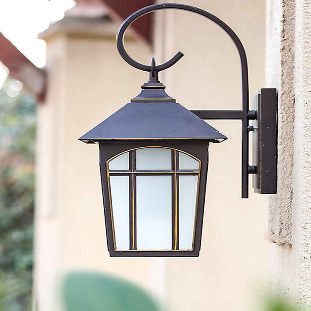 Simple Retro Waterproof Outdoor Courtyard Landscape Lighting Wall Sconces