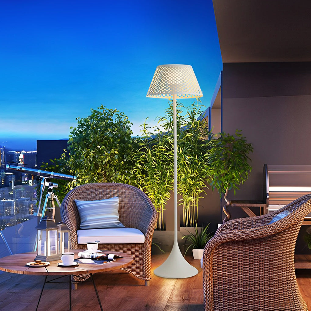 1 Light Mesh Outdoor Floor Lamp