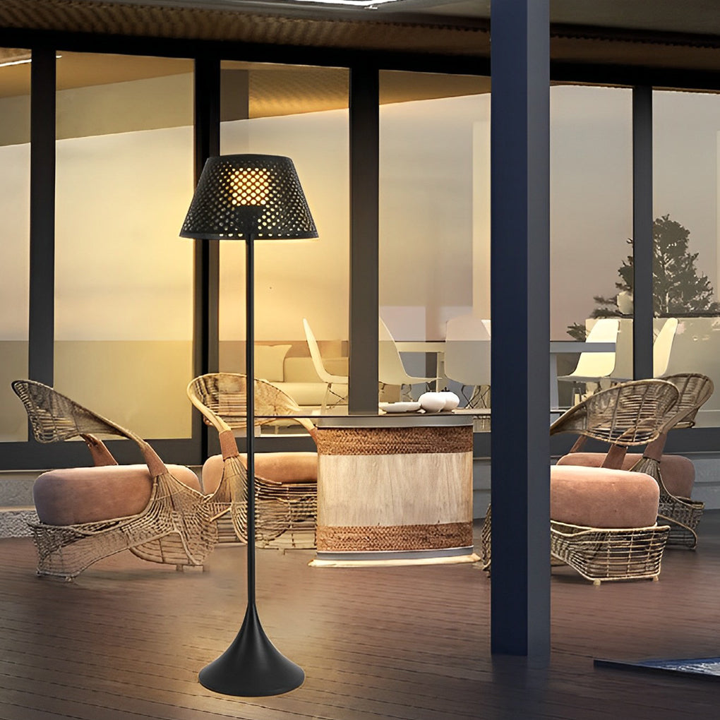 1 Light Mesh Outdoor Floor Lamp