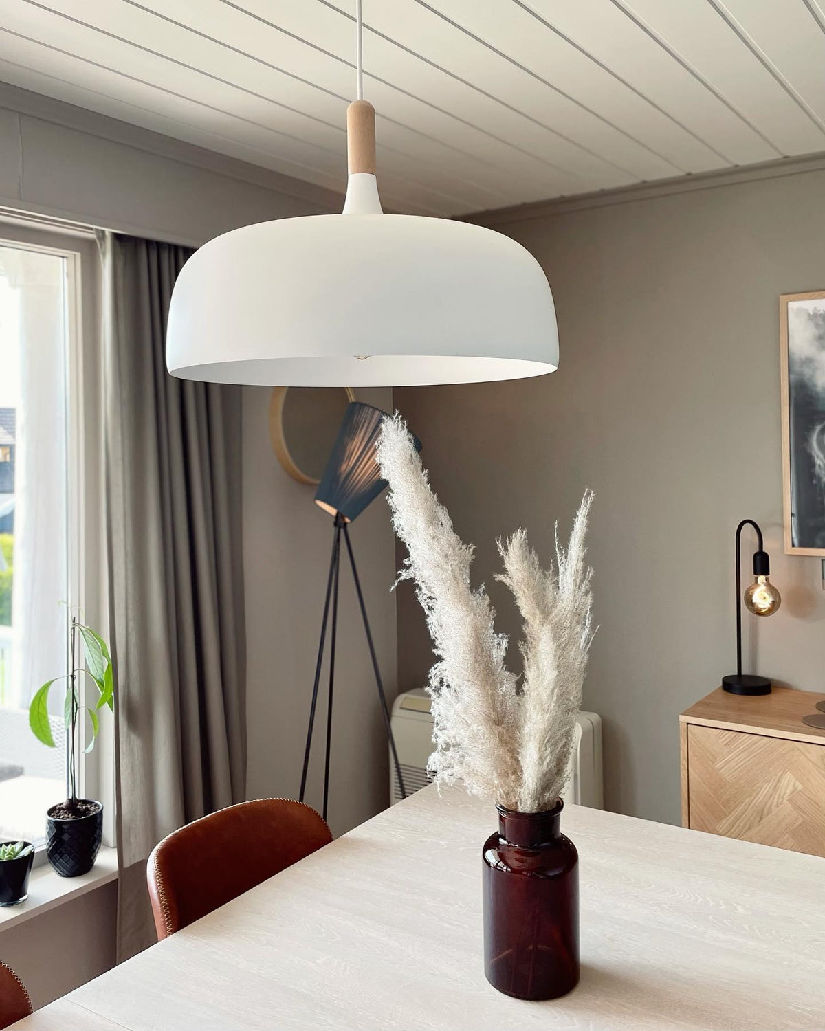 acorn-pendant-light