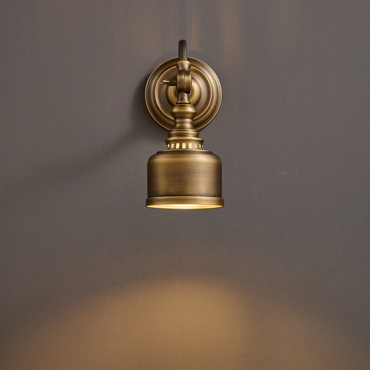 addison-gooseneck-wall-lamp