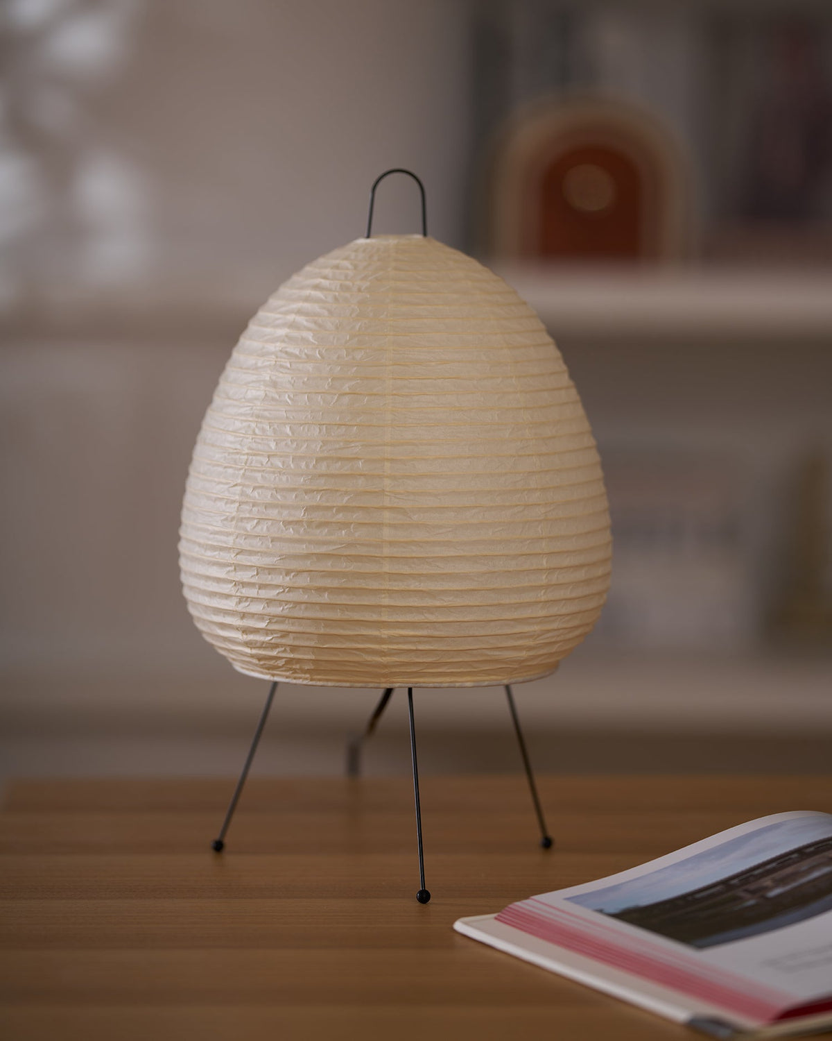 akari-table-lamp