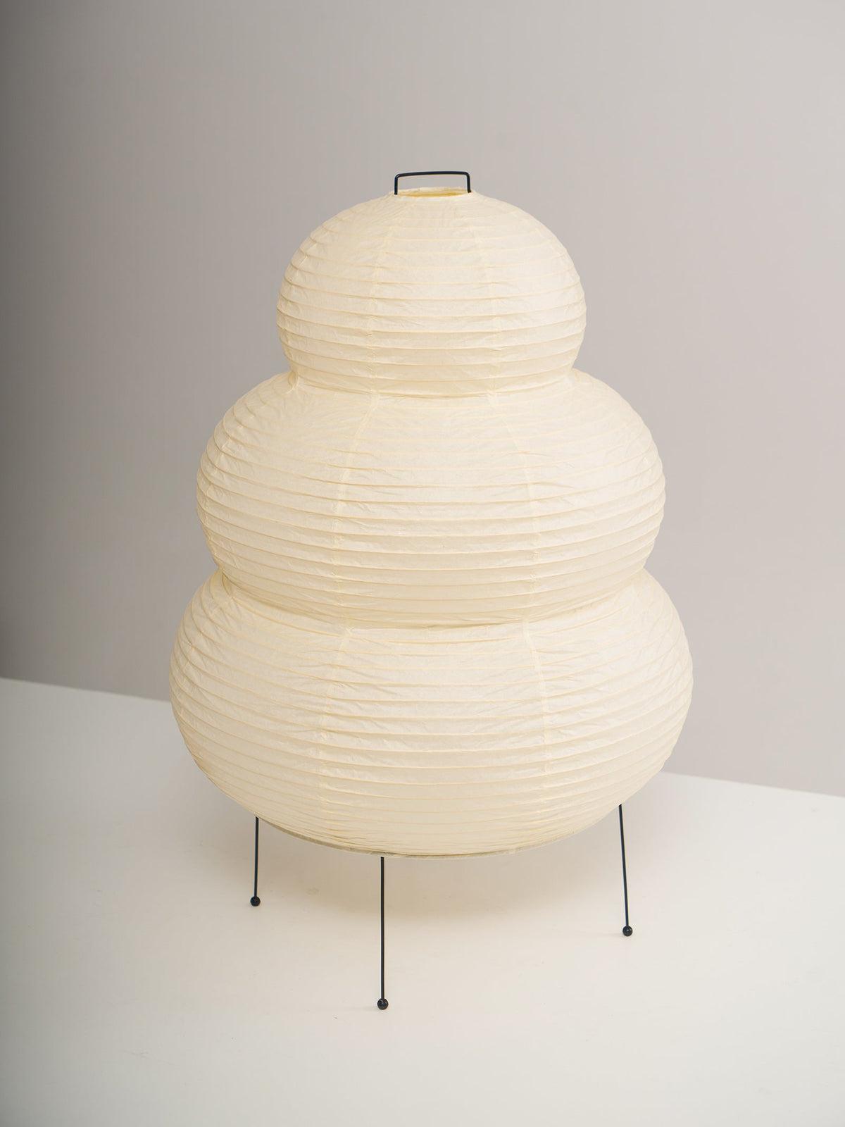 akari-table-lamp