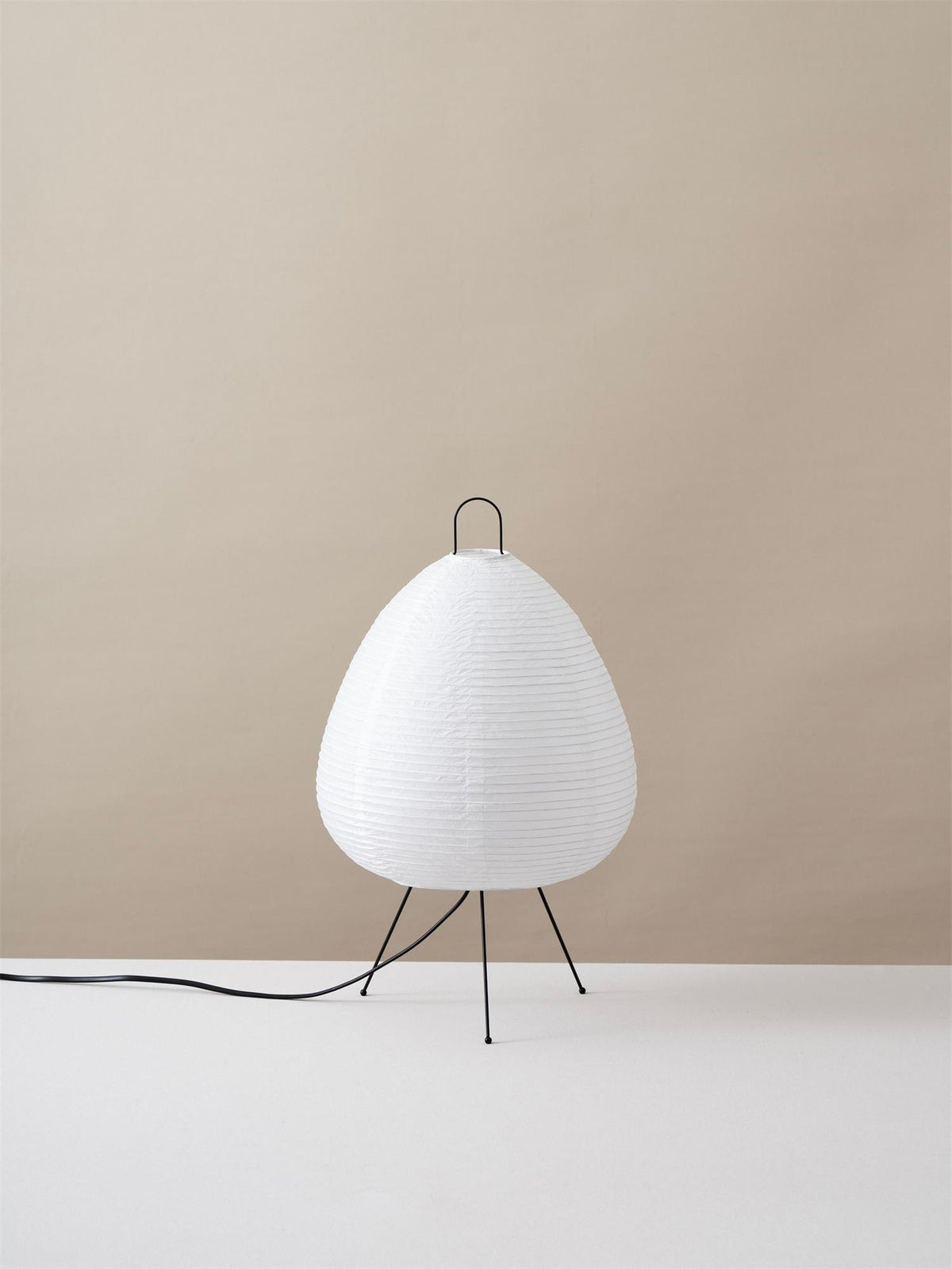 akari-table-lamp