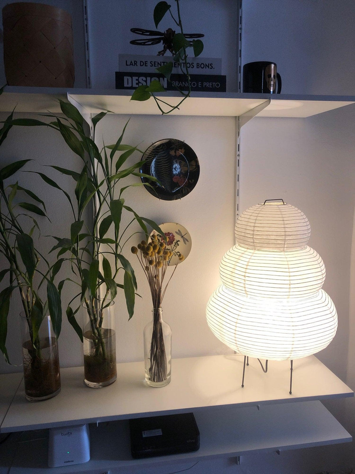 akari-table-lamp