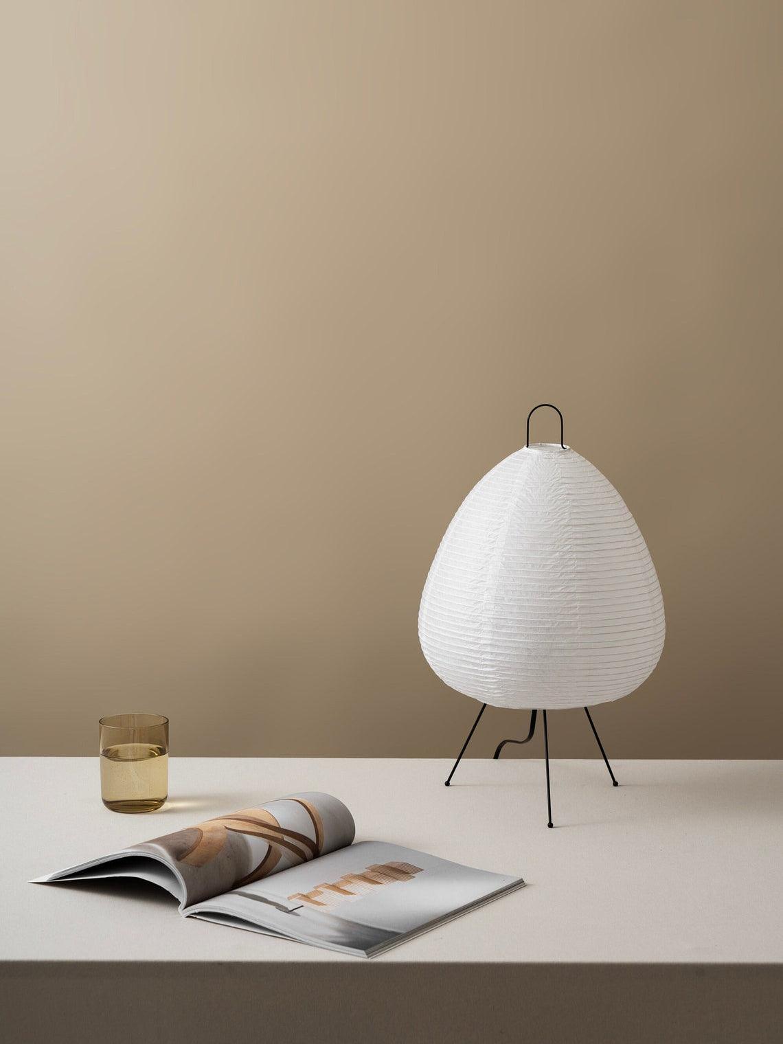akari-table-lamp