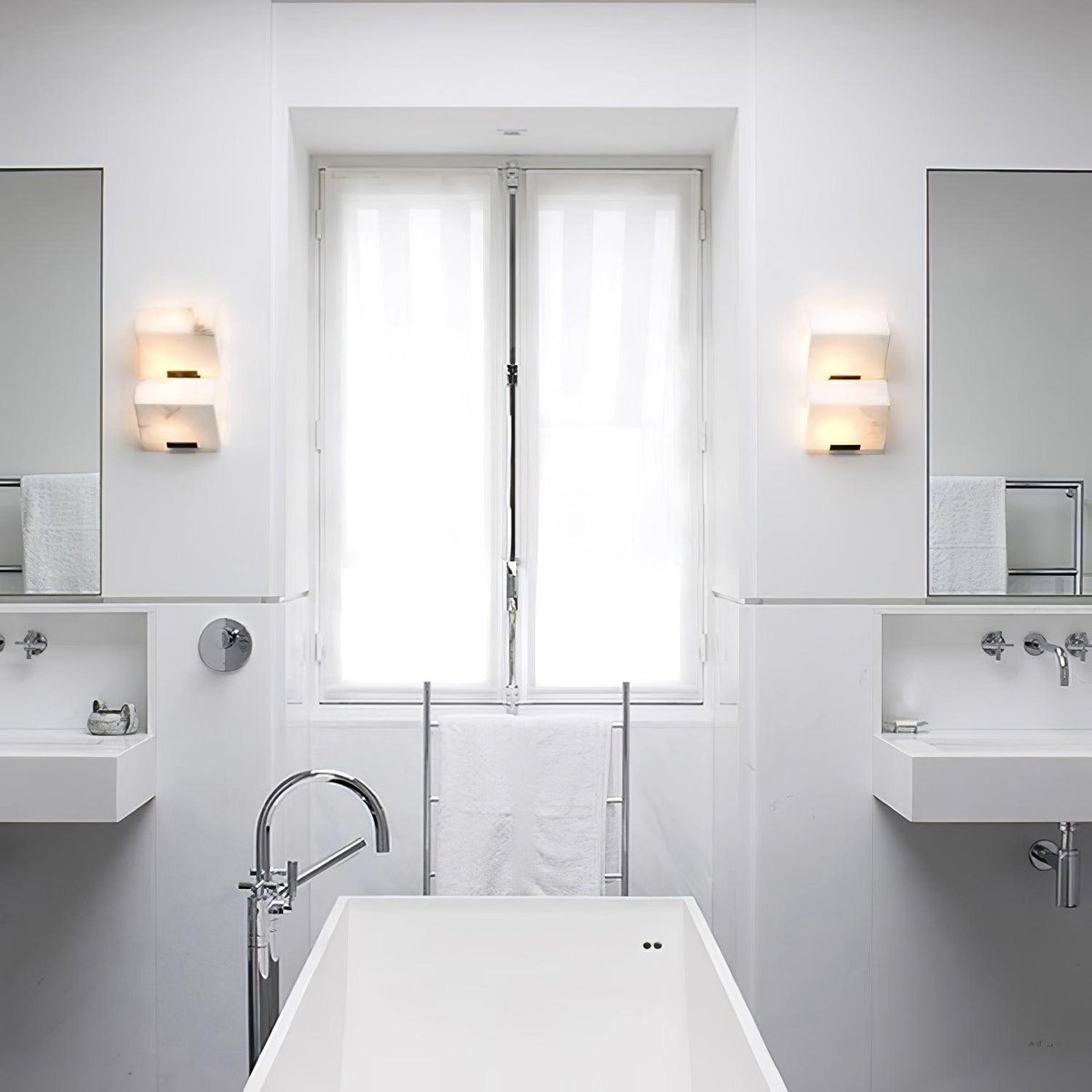 Alabaster Staircase Wall Lamp