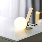 aley-table-lamp