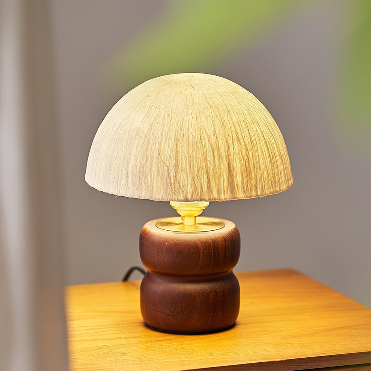 Alice Mushroom Table Lamp