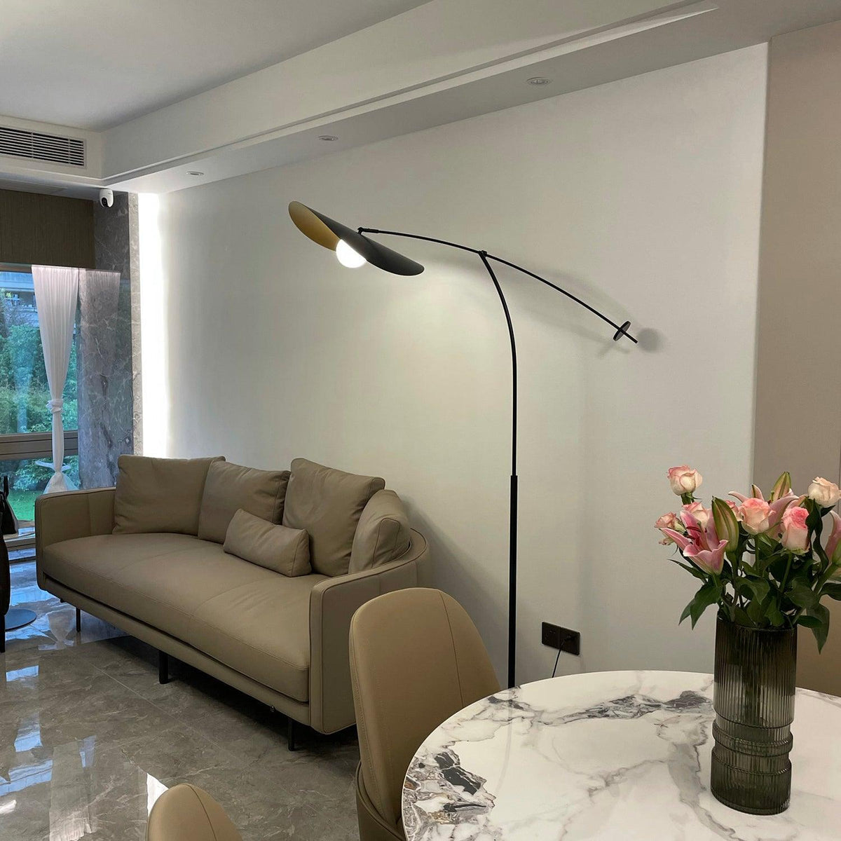 alonso-floor-lamp