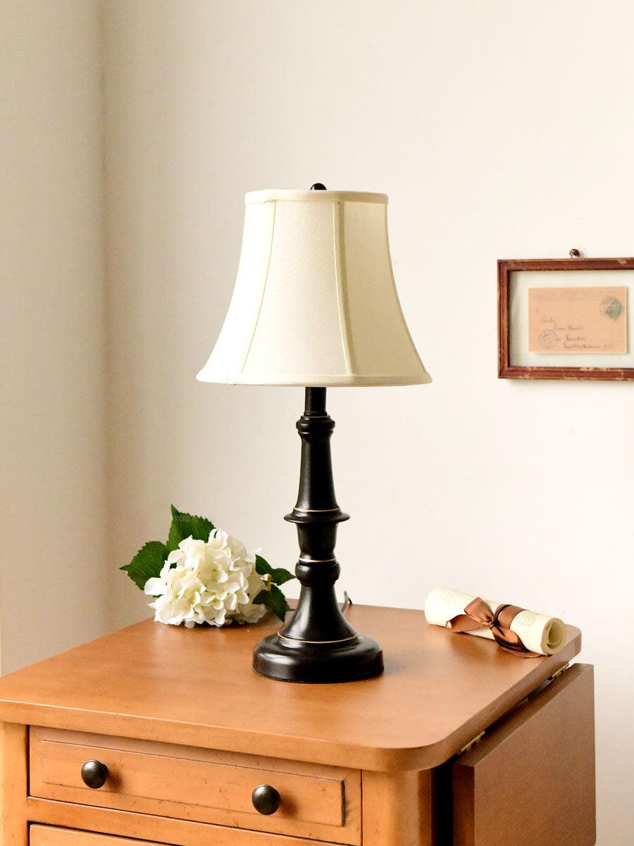 ambrosia-metal-table-lamp