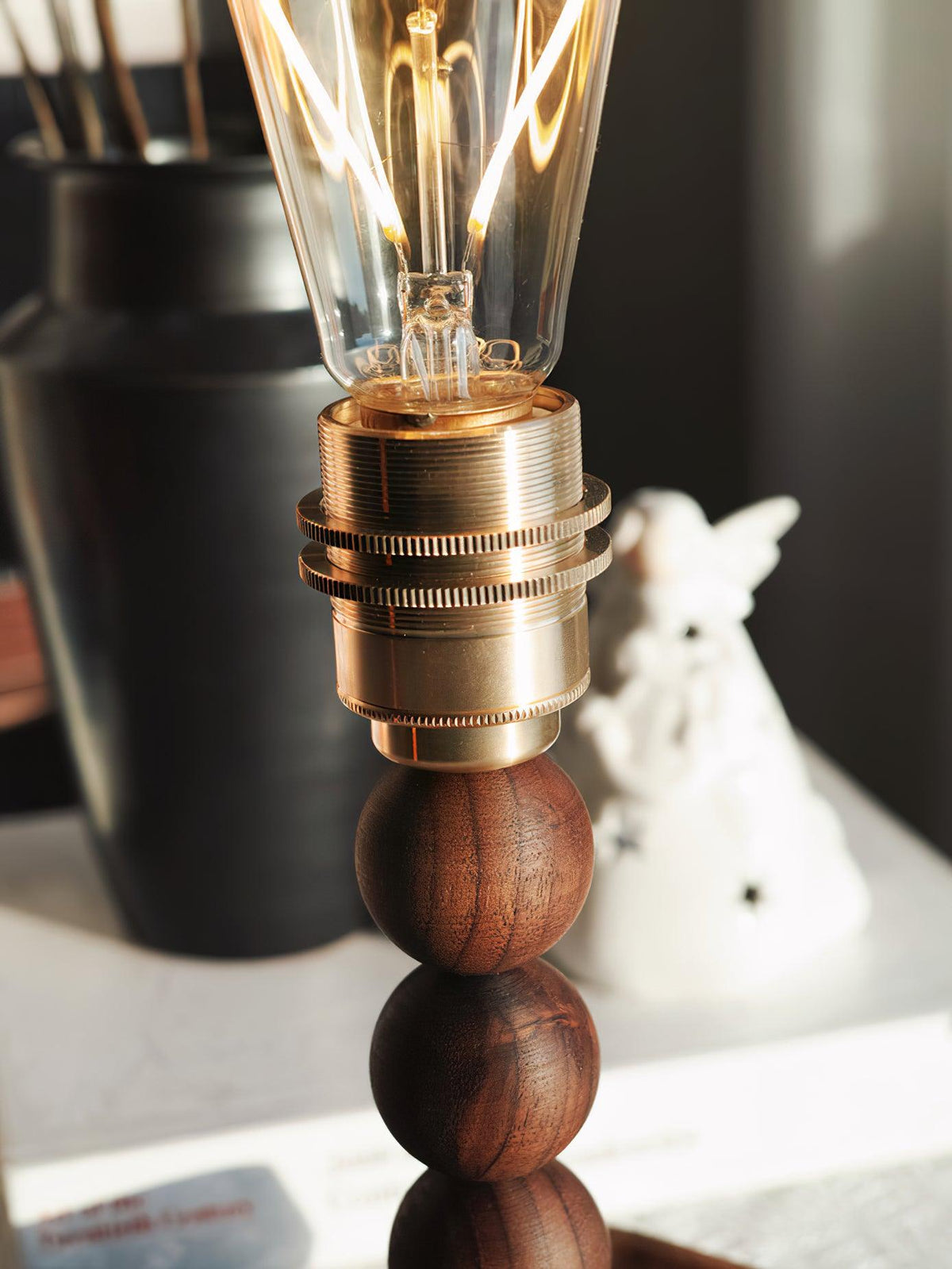 anli-love-table-lamp