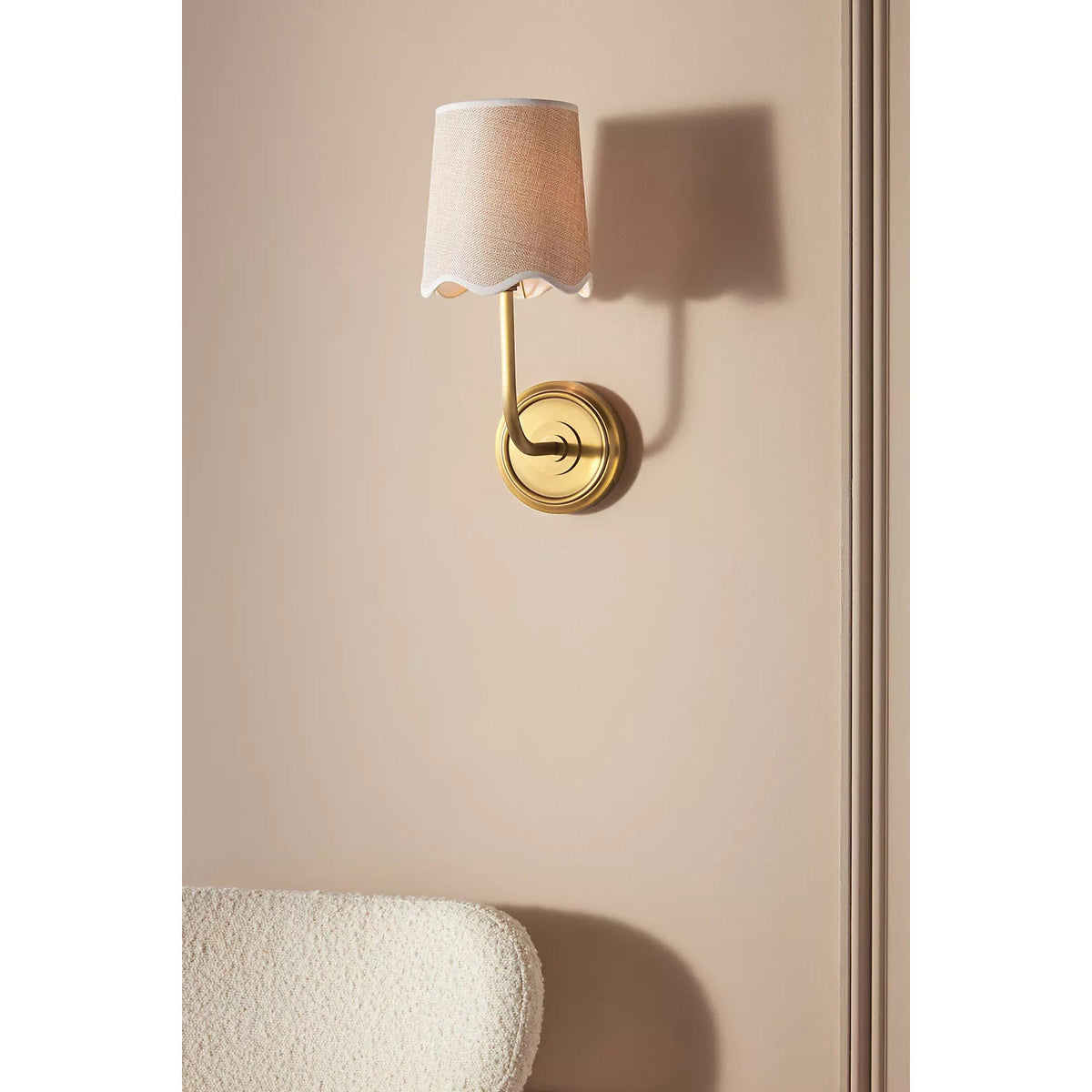 ariel-wall-lamp