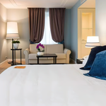 audrey-contardi-floor-lamp