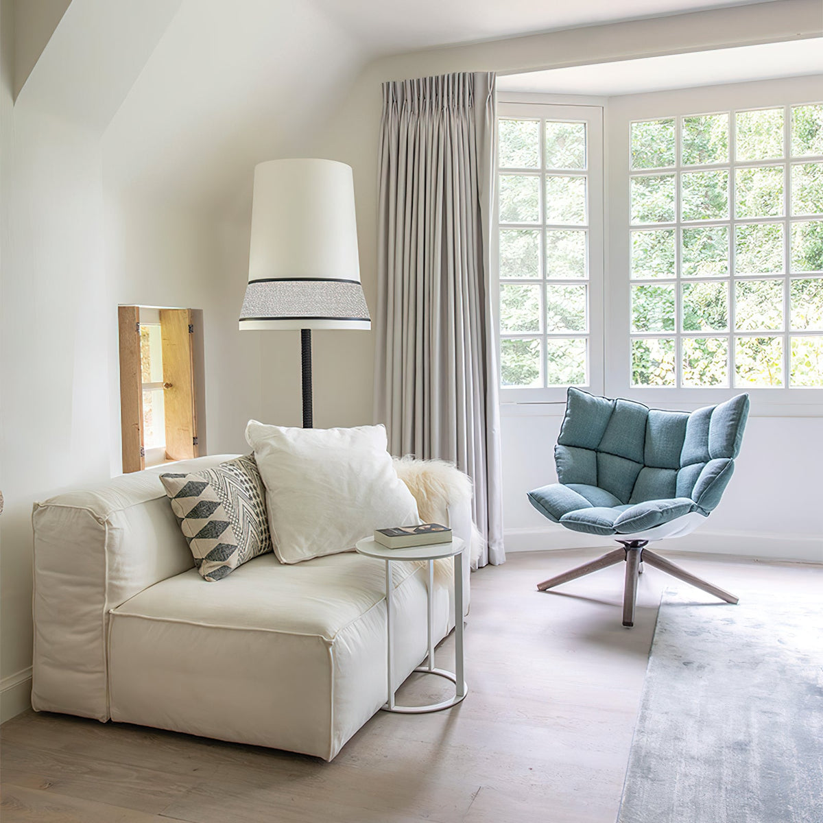 audrey-contardi-floor-lamp