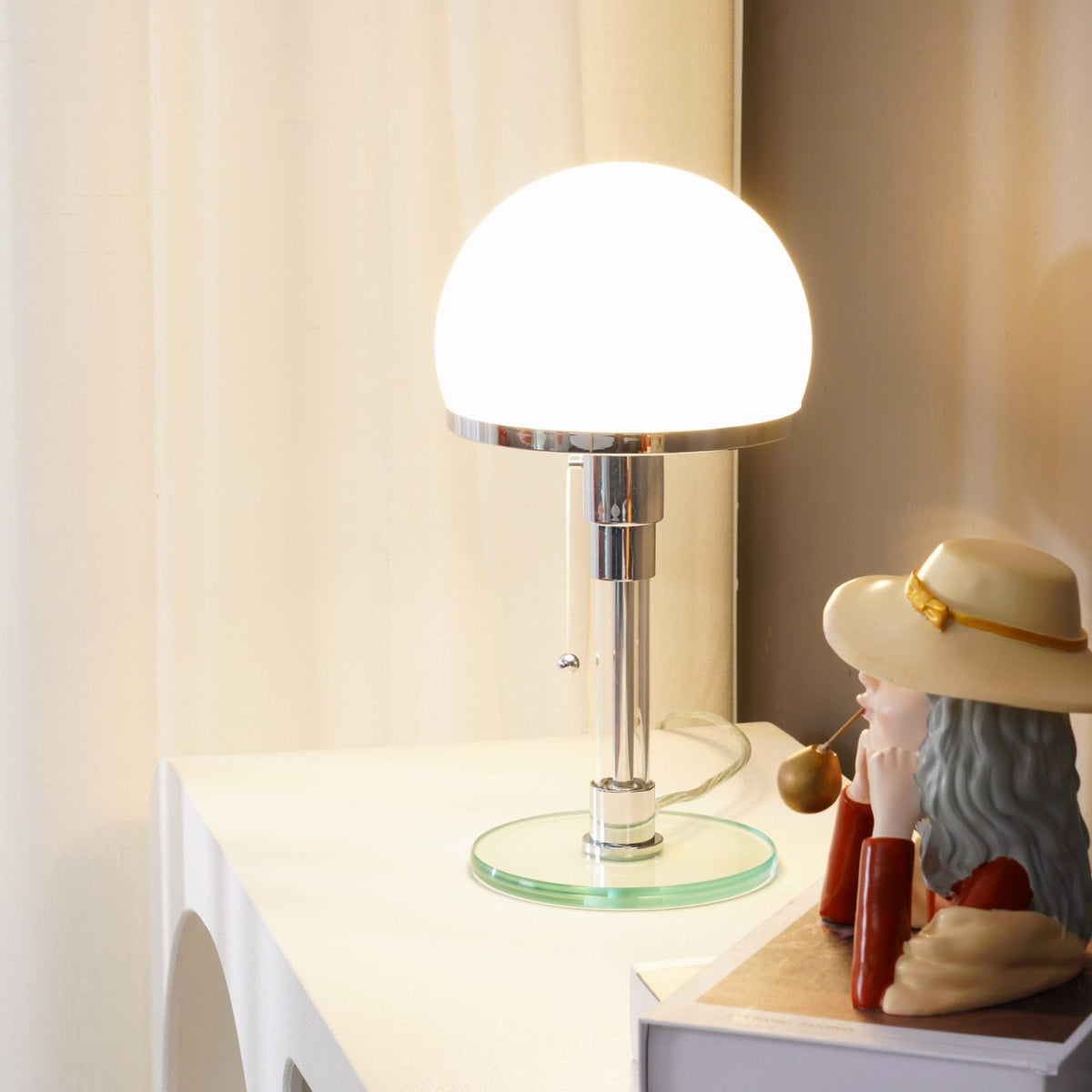 Bauhaus Table Lamp