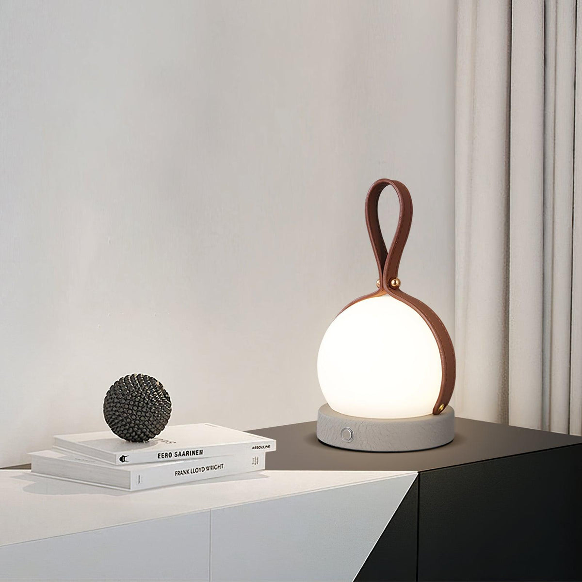 bola-lantern-table-lamp