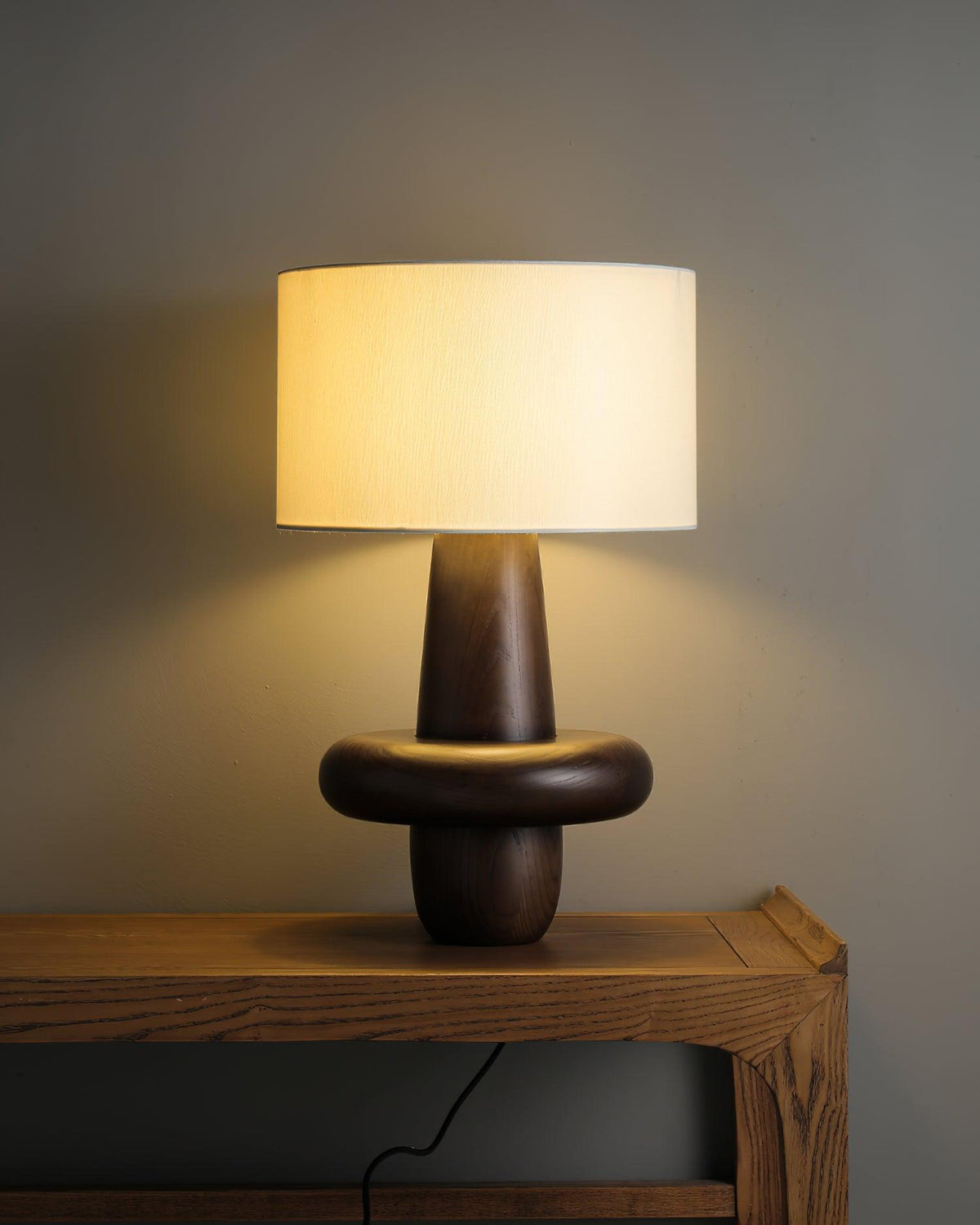 buddha-til-table-lamp