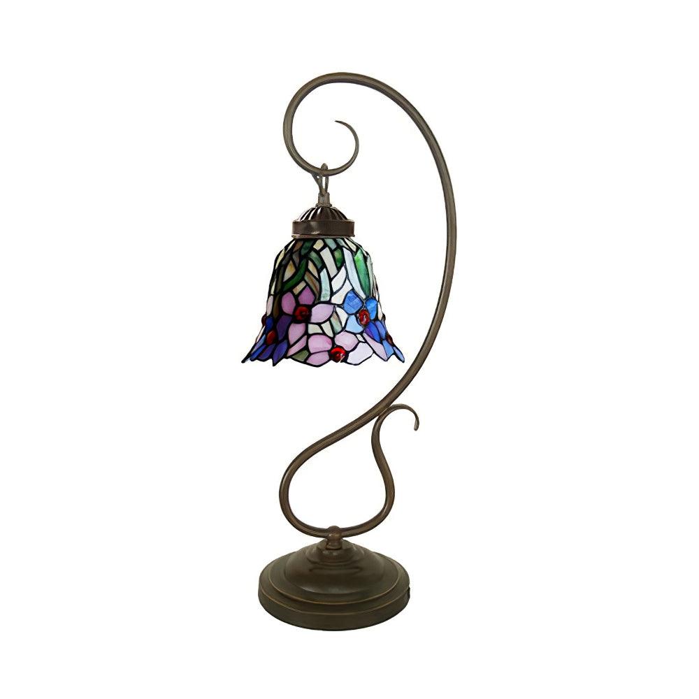 cal-lighting-cotulla-tiffany-table-lamp