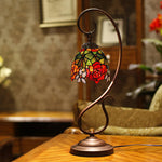 cal-lighting-cotulla-tiffany-table-lamp