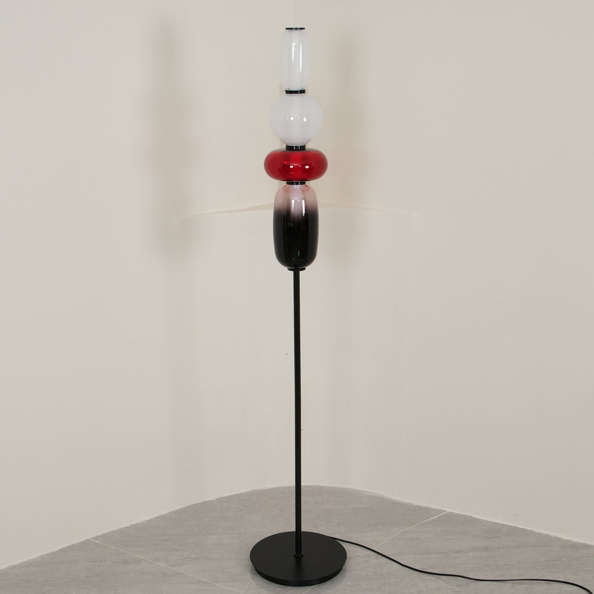stained-glass-floor-lamp
