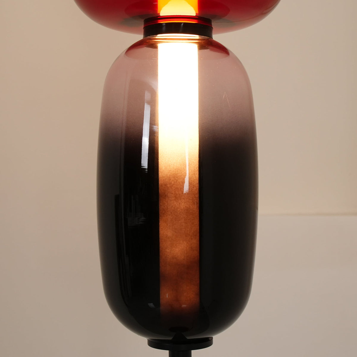 stained-glass-floor-lamp